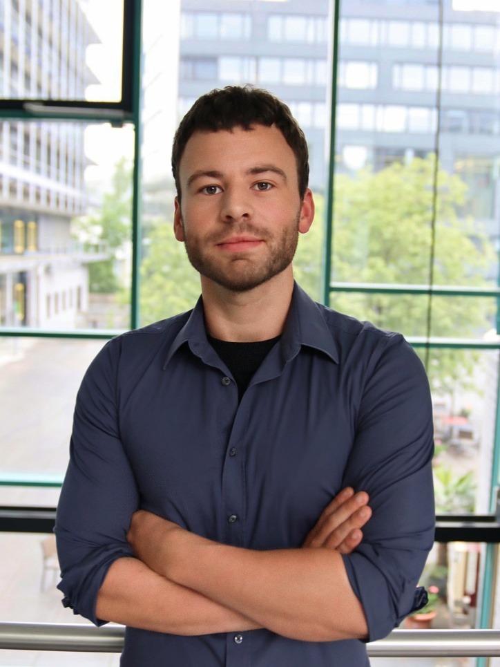 Dipl.-Jur. Tim Schneider